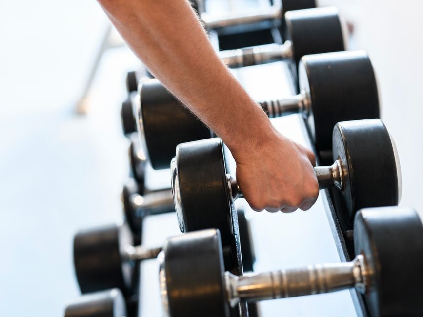 Seated Row Handle Close Grip Guide