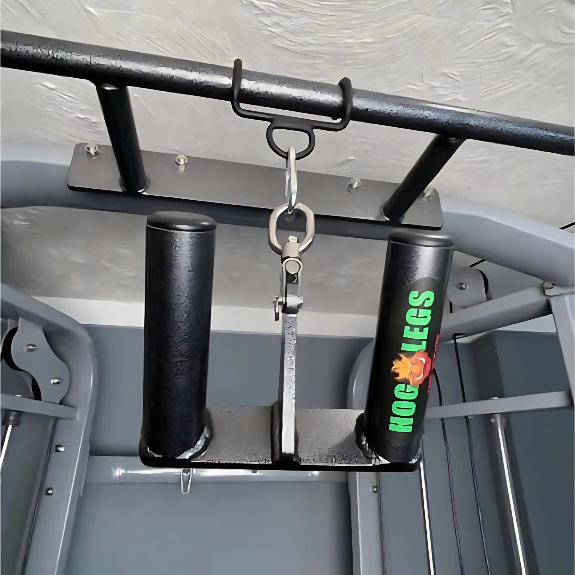 Close-up of HOG LEGS 'multi-row' Low Pulley Cable Row Handles Plus with Pull Up Hook & Snap Link, ideal for boosting your pull-ups and seated rows.