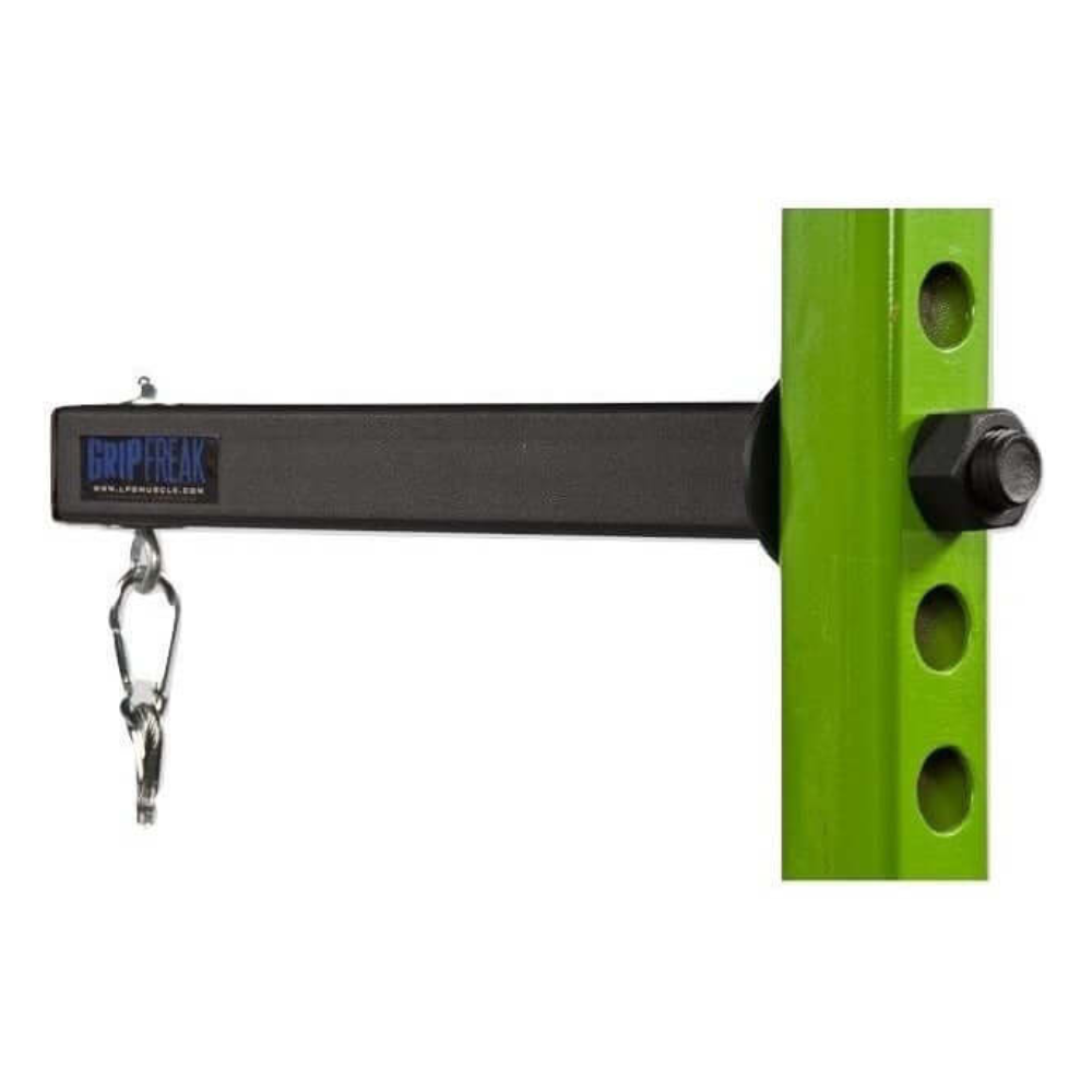 The black metal bar, made from welded steel, has a chain stylishly connected to a green pole and is part of the Power Rack Mounting Arm GRIP FREAK Wrist Rollers plus.