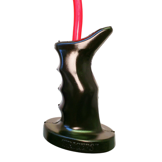 The TRICEPS TRIBULATION Cable Machine Attachment Set boasts a black ergonomic pistol grip handle with a red flexible tube, enhancing comfort and control for precise movements.